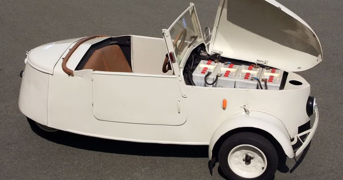 A 1940s-era Peugeot electric car