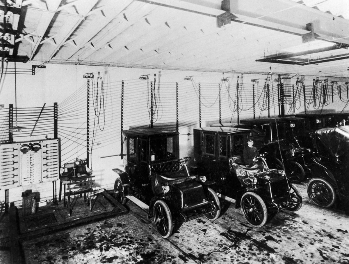 An electric vehicle recharging station, 1909