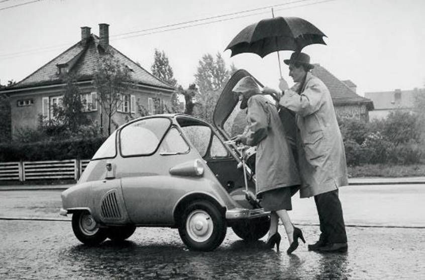 BMW Isetta assembled in Brighton